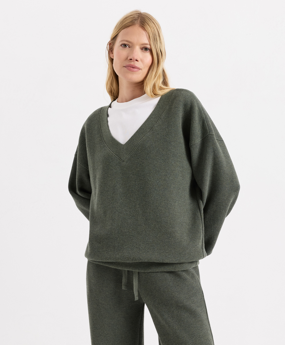 dusted green heather